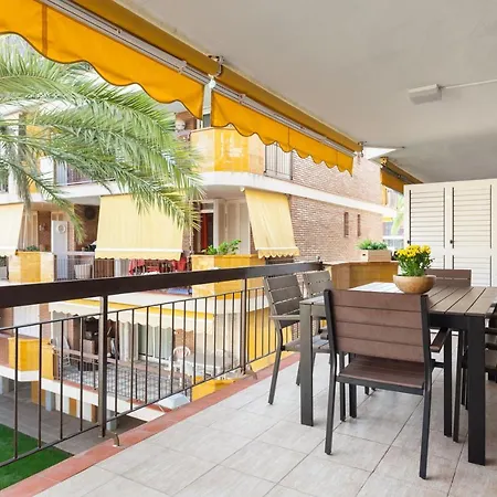 Apartment Mersey Be My Guest Castelldefels