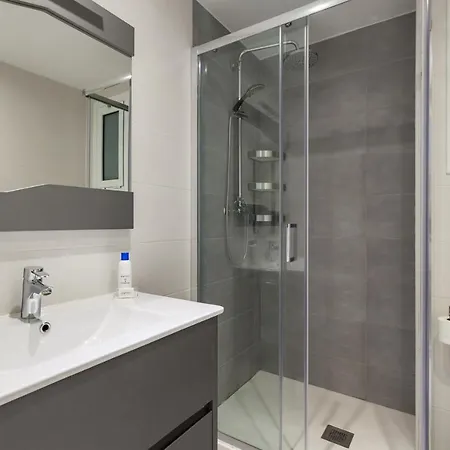 Mersey Be My Guest Apartment Castelldefels